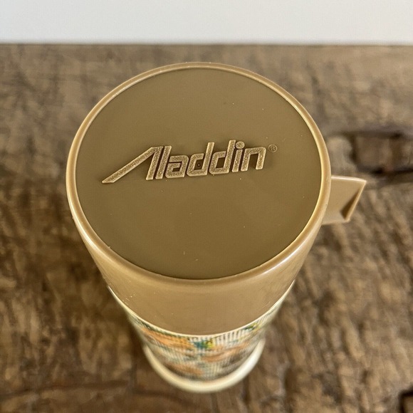 Vintage Aladdin Thermos The Suburbanite 1 Pint Boho Retro Needlepoint 70s - Picture 3 of 10